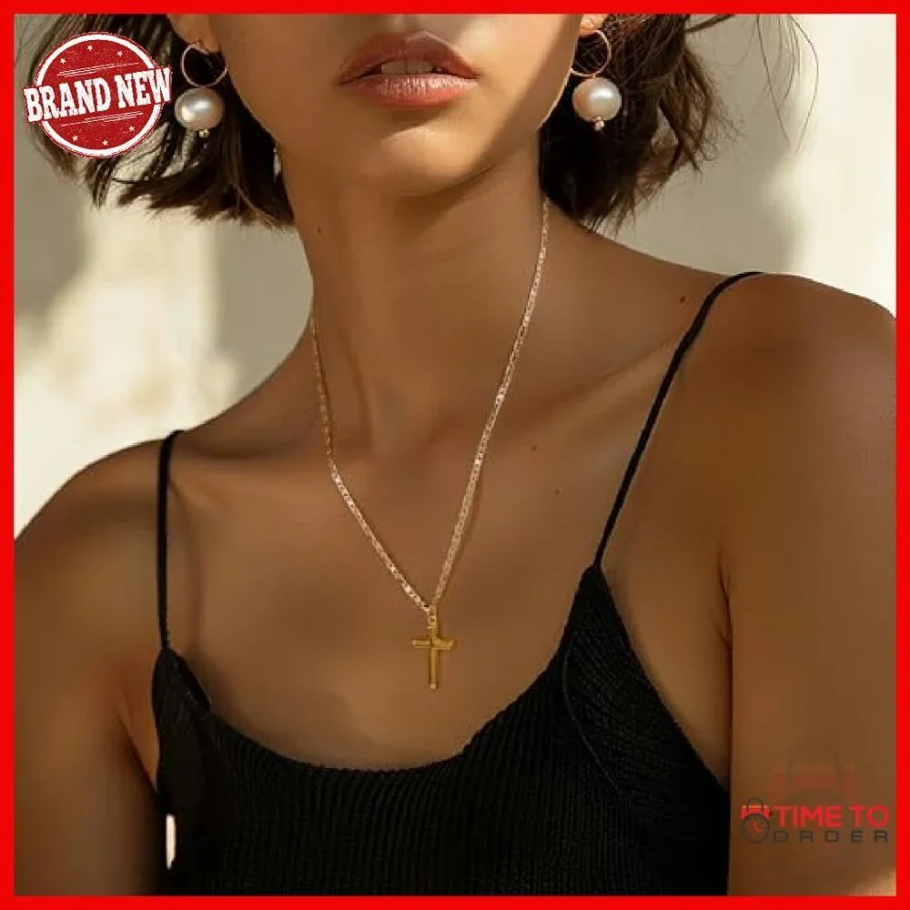 14K Gold Cross Pendant Necklace 19 Inch Figaro Chain Lobster Clasp